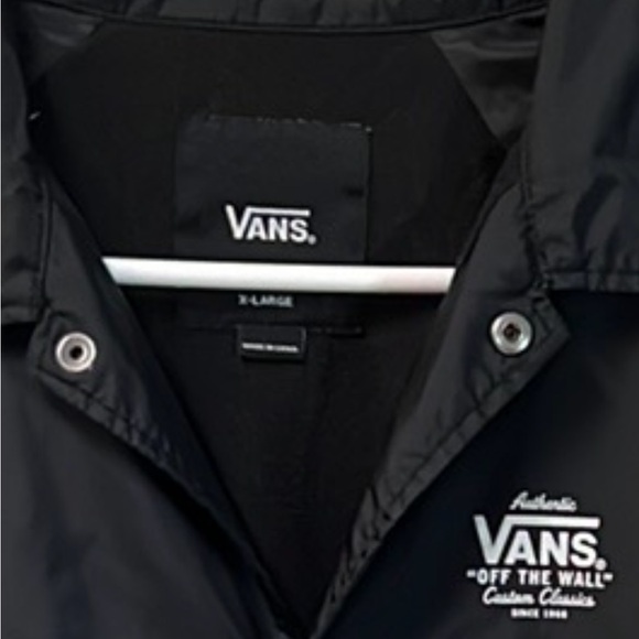 Vans Windbreaker, Waterproof Jacket - Picture 5 of 9